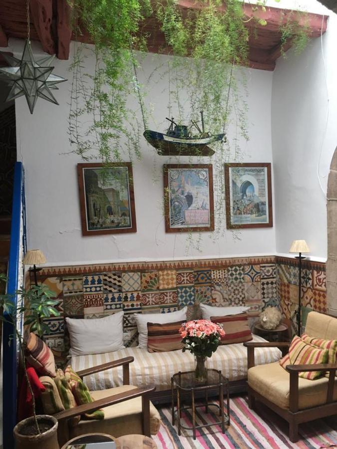 Riad Dar Latifa Эс-Сувейра Экстерьер фото
