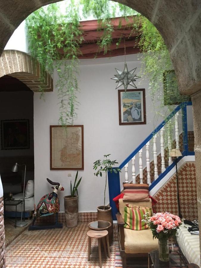 Riad Dar Latifa Эс-Сувейра Экстерьер фото