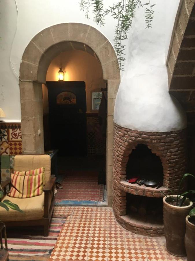 Riad Dar Latifa Эс-Сувейра Экстерьер фото